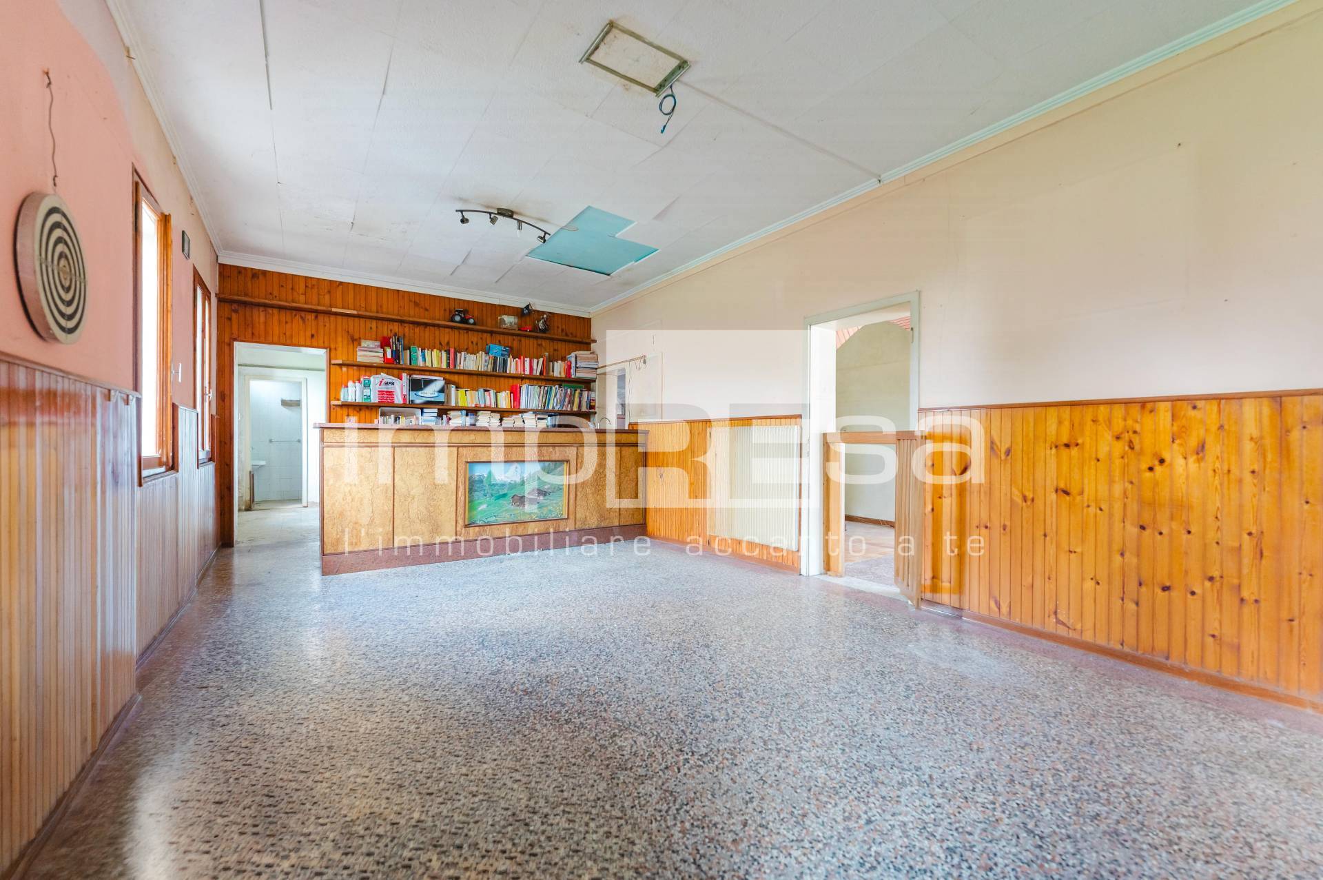 Locale commerciale in vendita a Orsago