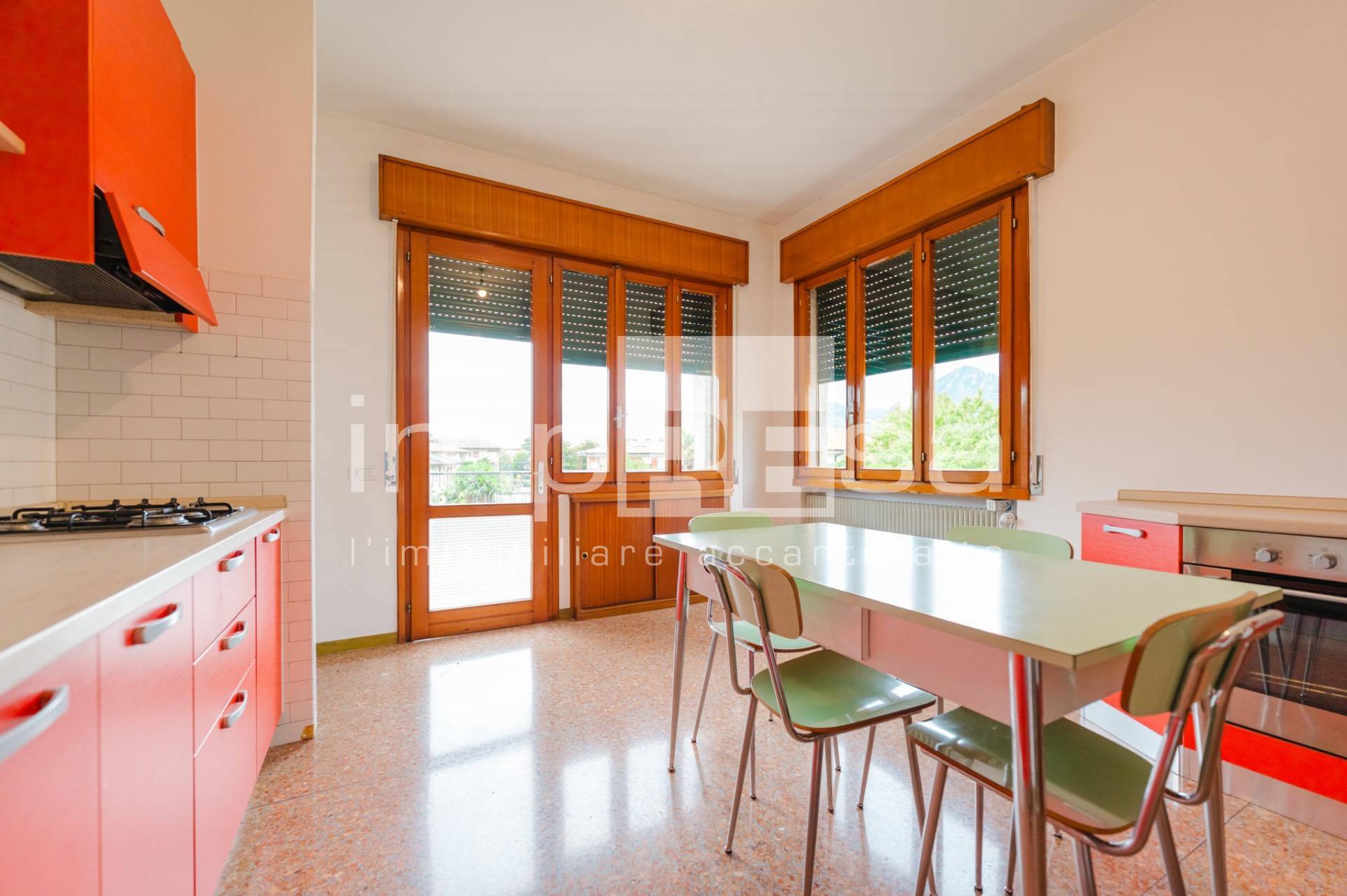 Casa indipendente in vendita a Vittorio Veneto