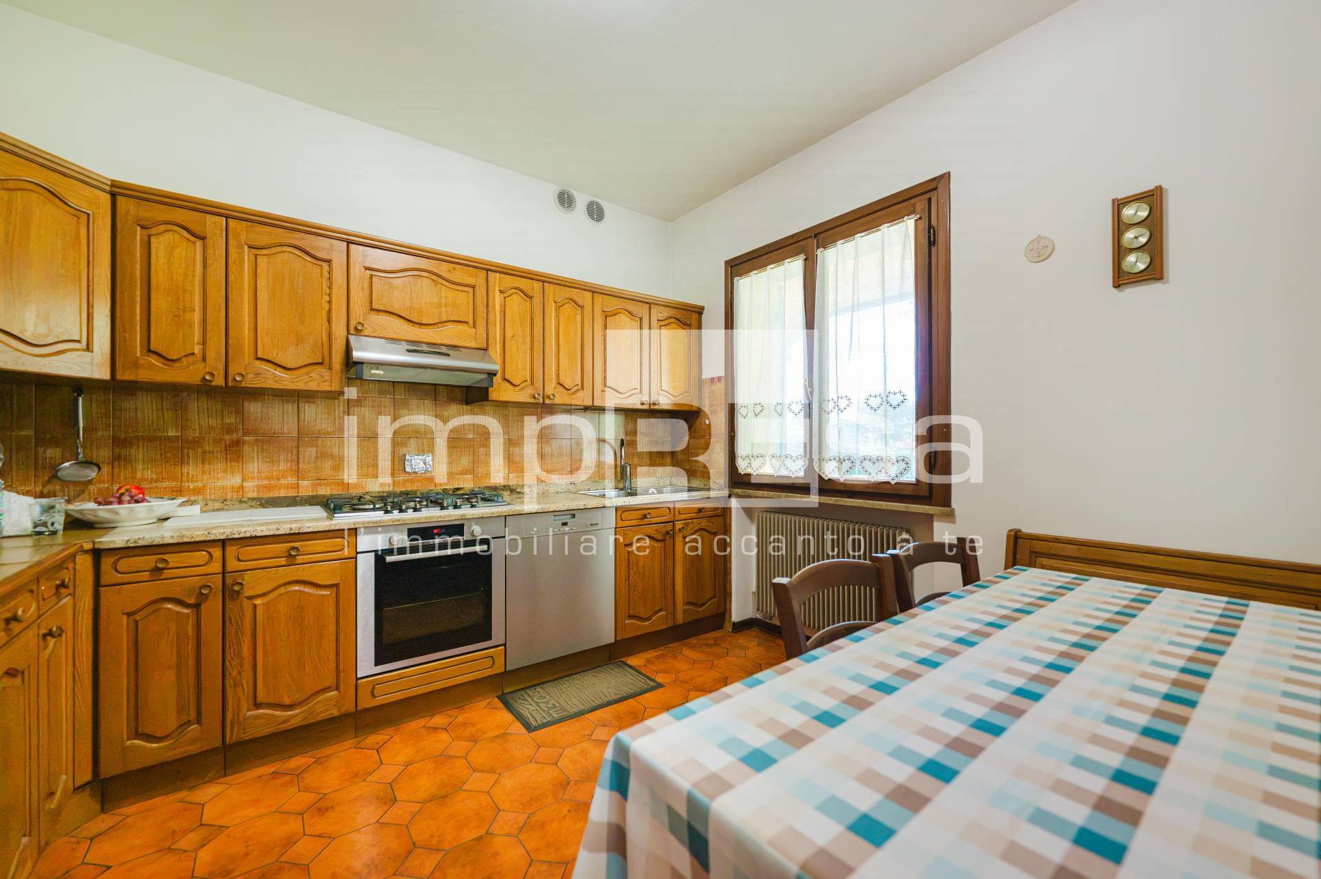 Casa indipendente in vendita a Pieve di Soligo, Solighetto