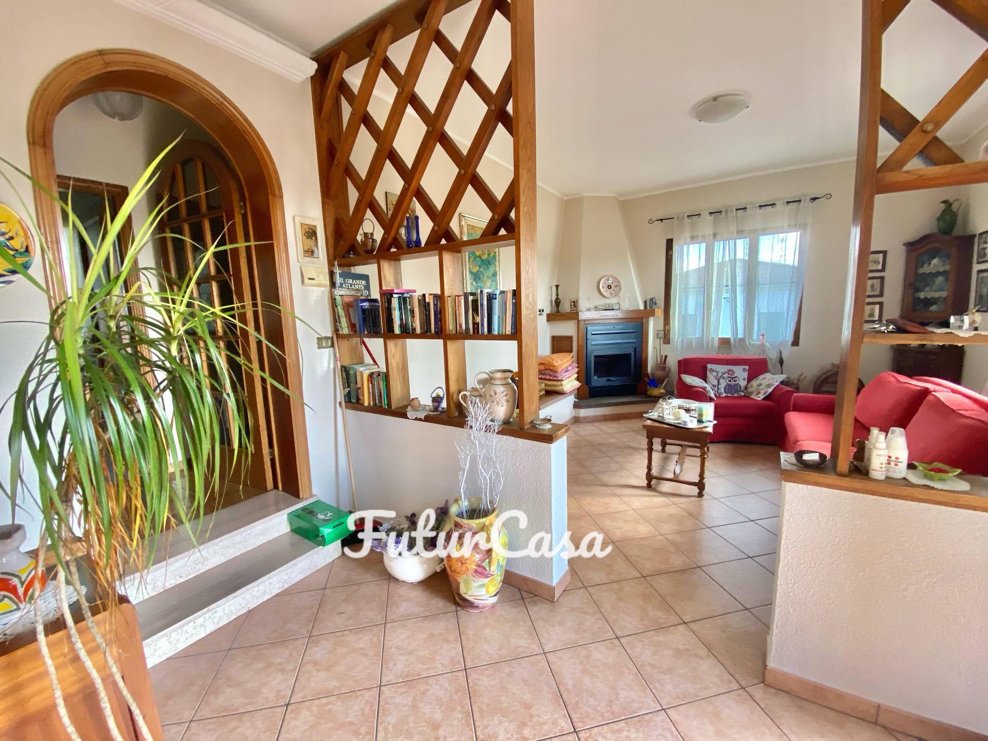 bifamiliare in vendita a Altopascio, Spianate