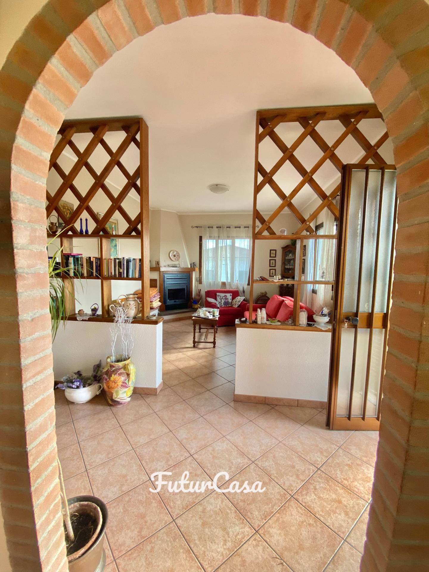 bifamiliare in vendita a Altopascio, Spianate