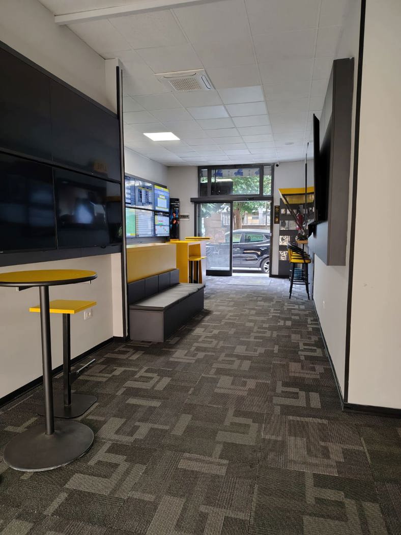 Negozio in vendita a Pagani