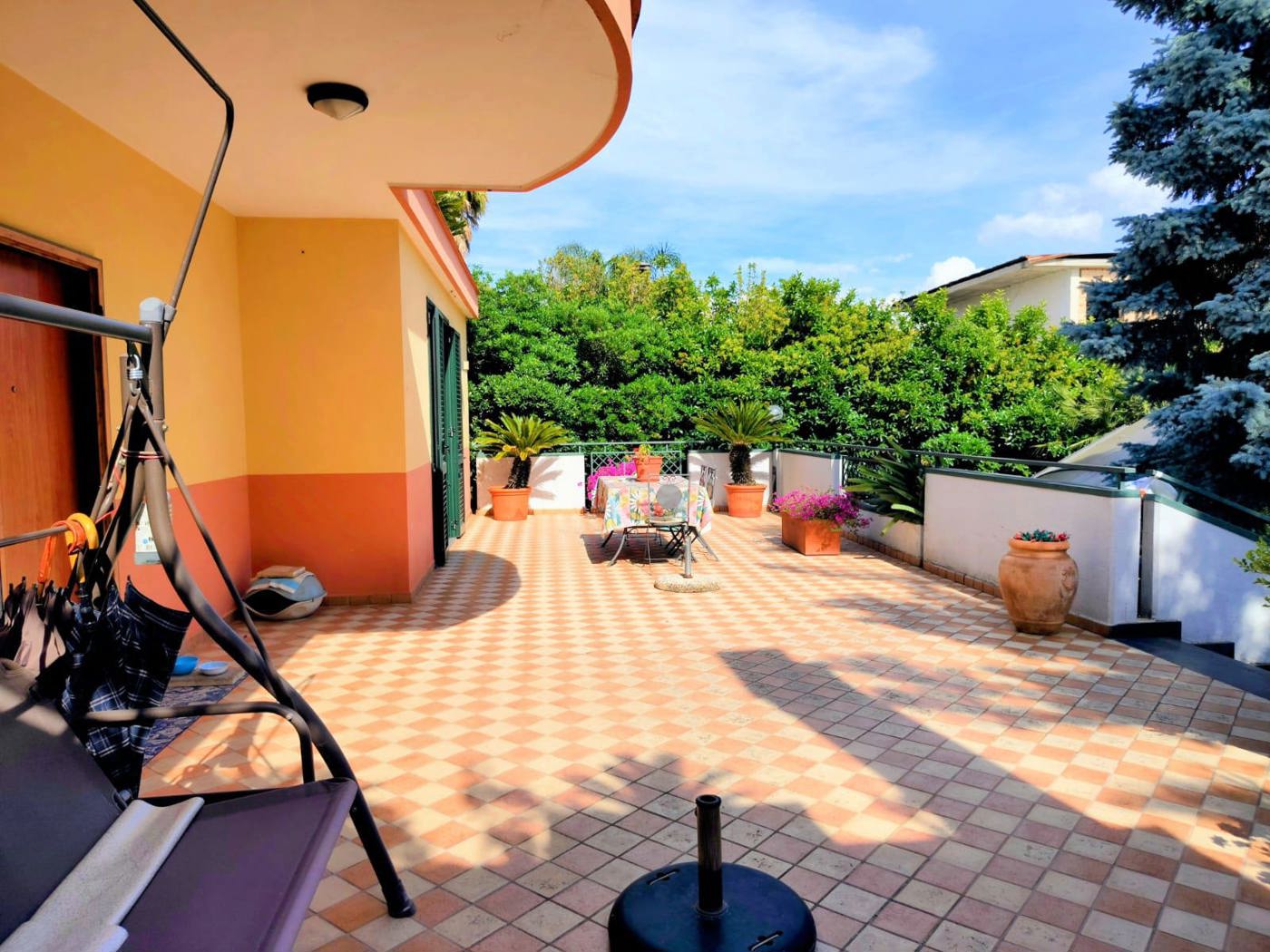 Villa con giardino a Pagani