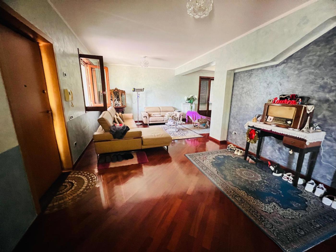 Villa con giardino a Pagani