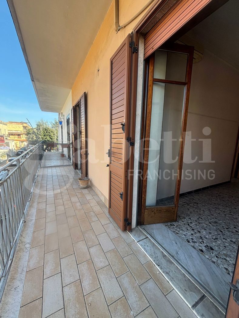 Casa indipendente con giardino a Scafati