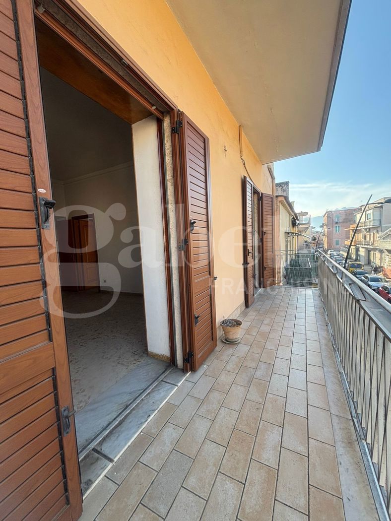 Casa indipendente con giardino a Scafati