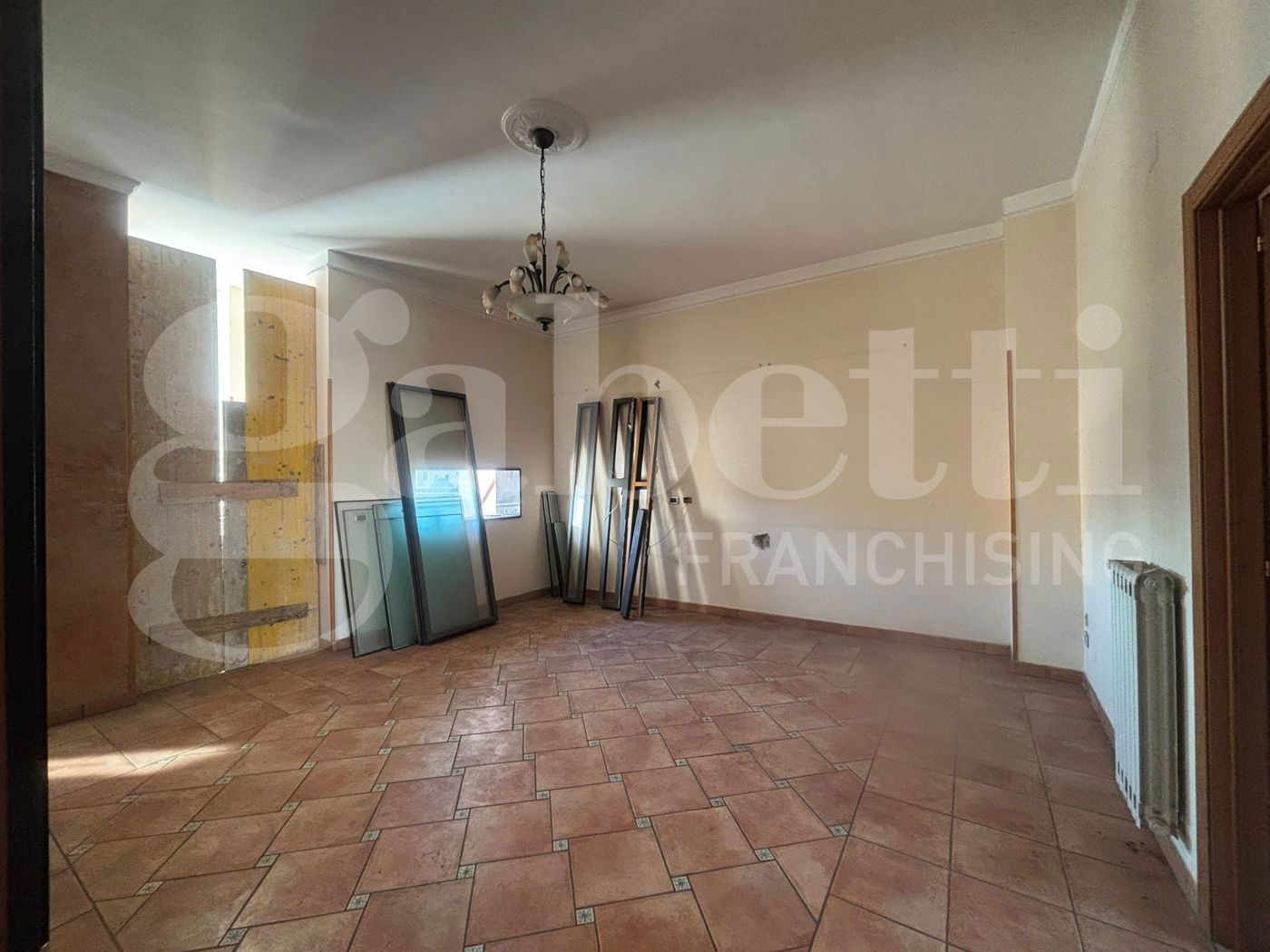 Casa indipendente con giardino a Scafati