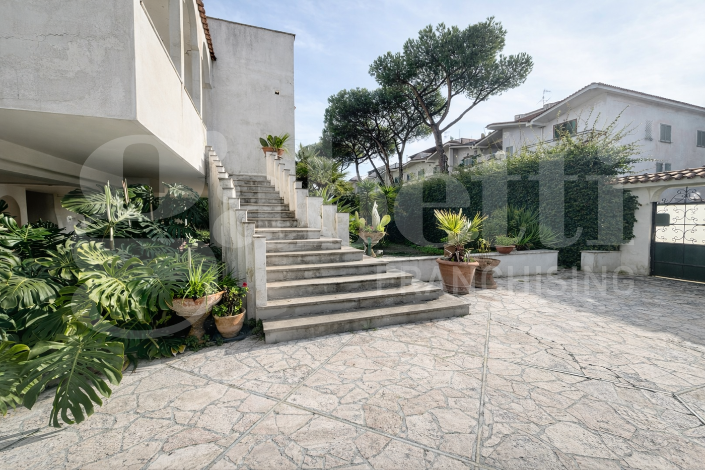 Villa Bifamiliare con giardino a Scafati