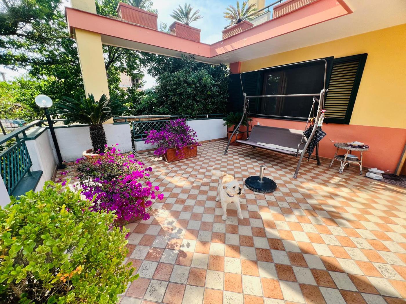 Villa con giardino a Pagani