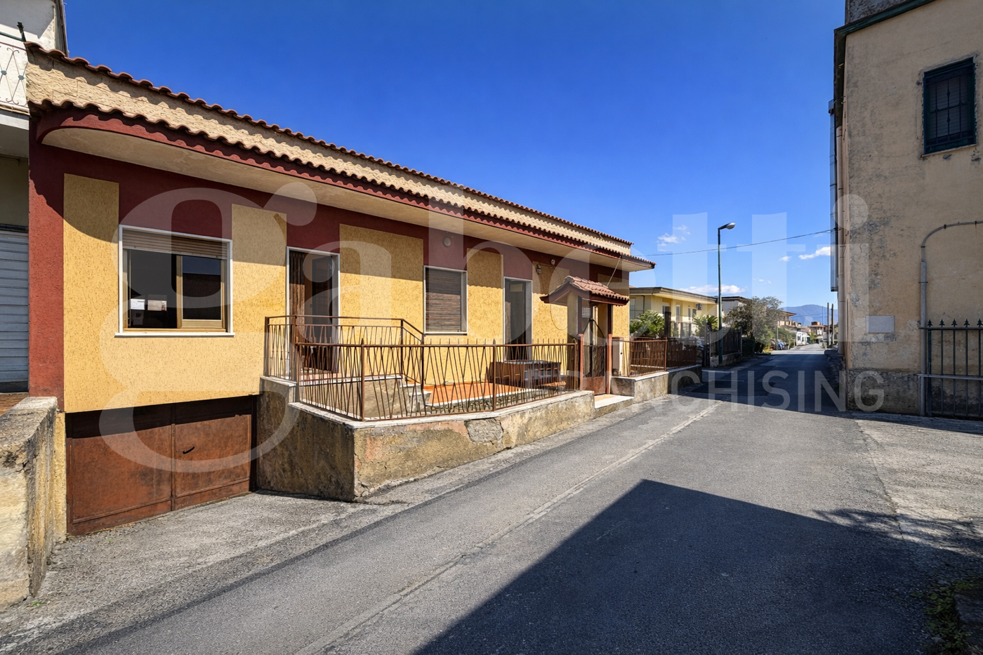 Casa indipendente con giardino a Scafati