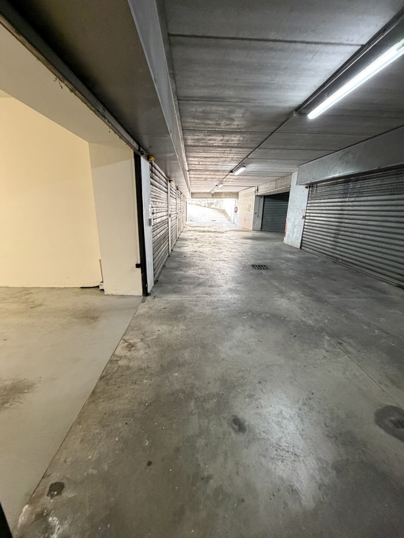 Box/Garage 33mq in vendita a Nocera Inferiore