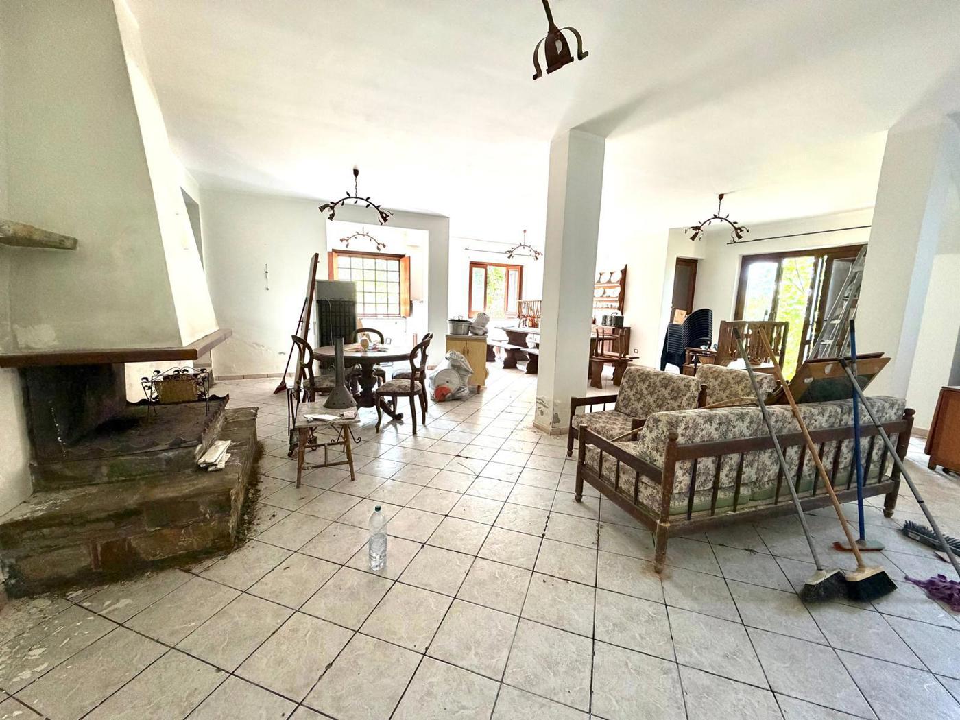 Villa Bifamiliare in vendita a Laureana Cilento