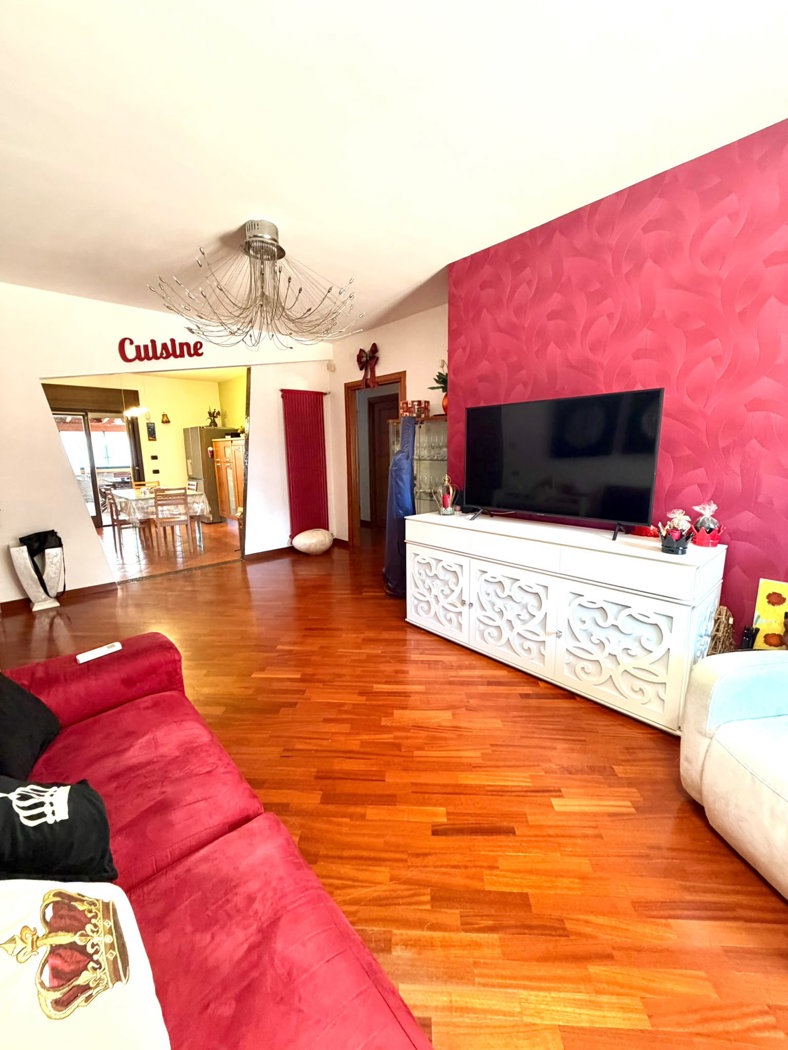 Quadrilocale in vendita a Angri
