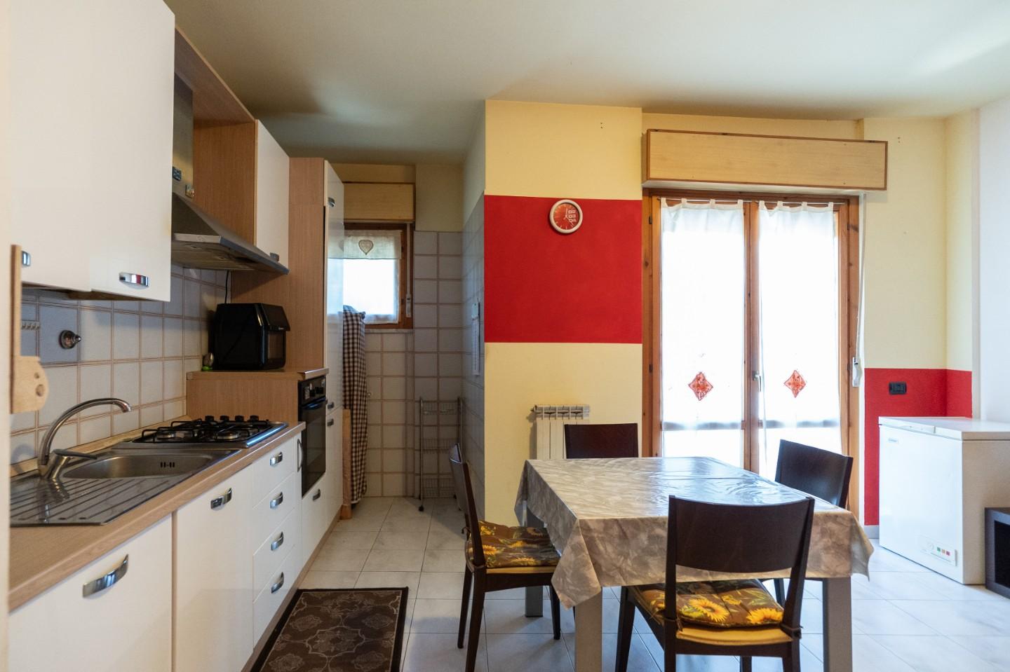 Bilocale in vendita, Ortonovo luni mare