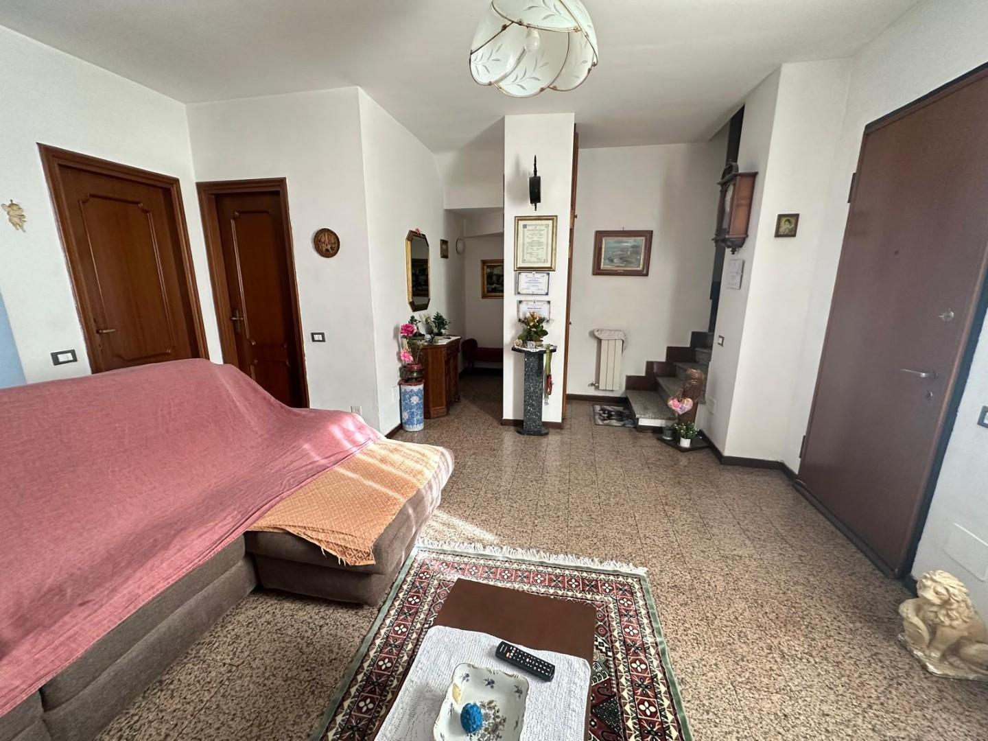 Villa con giardino, Santo Stefano di Magra ponzano magra