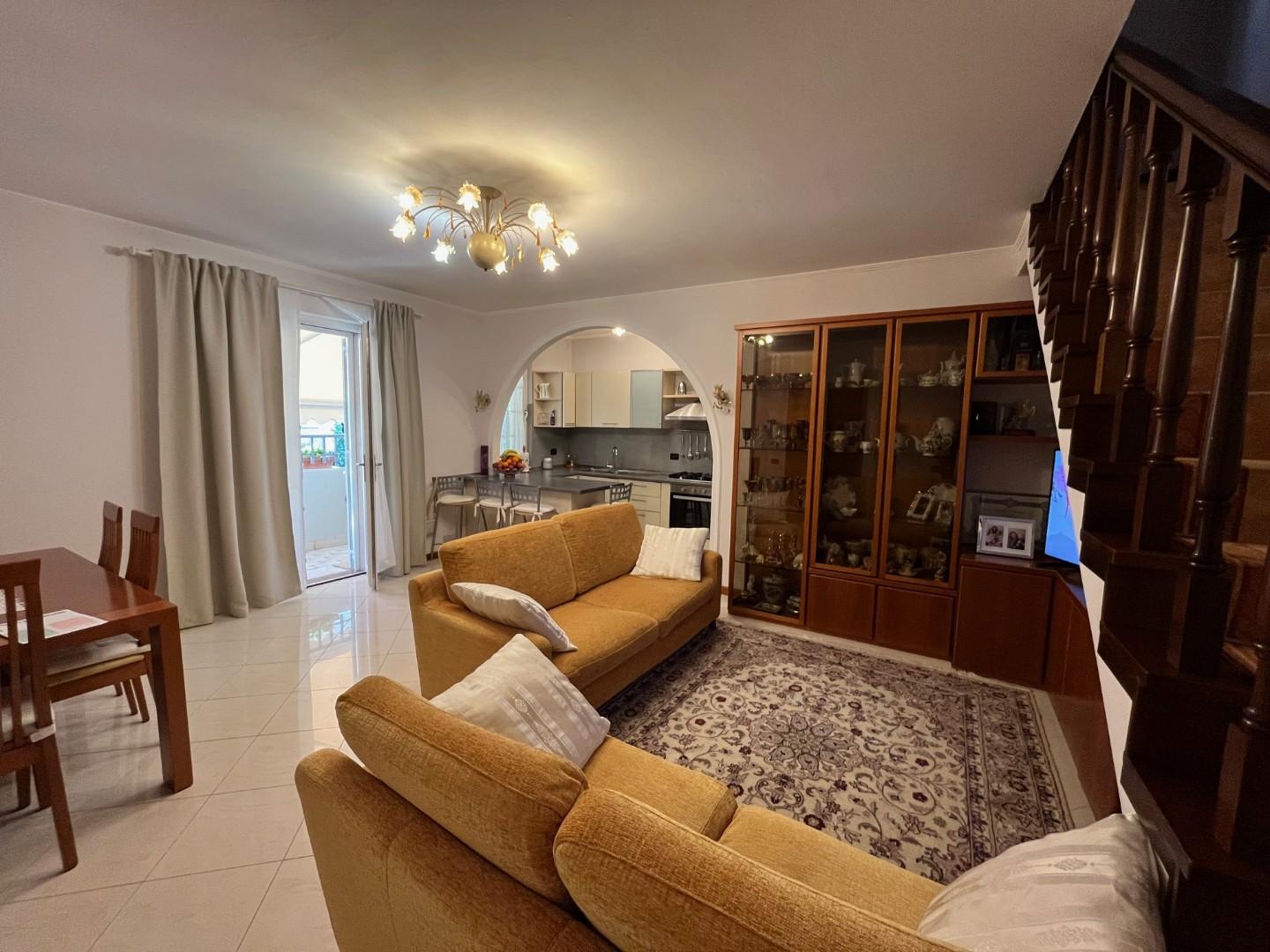 Villa in vendita, Massa cervara