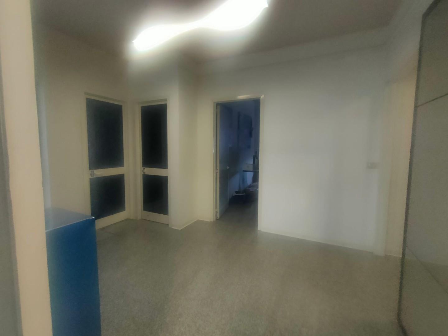 Ufficio in affitto, Carrara avenza