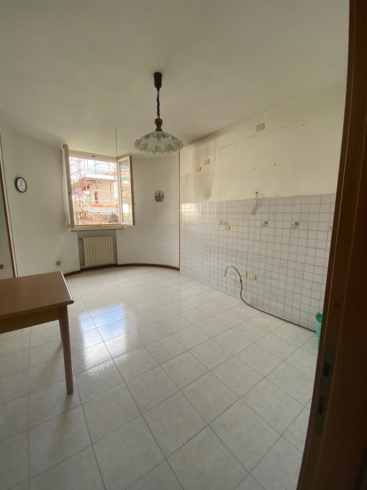 Appartamento in vendita, Massa zona viali