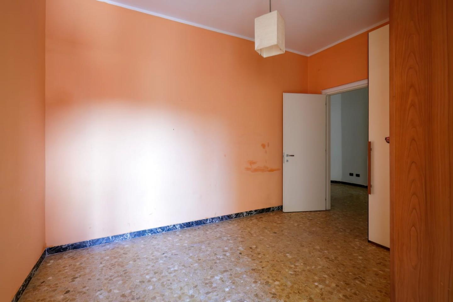 Appartamento con terrazzo, Arcola romito magra
