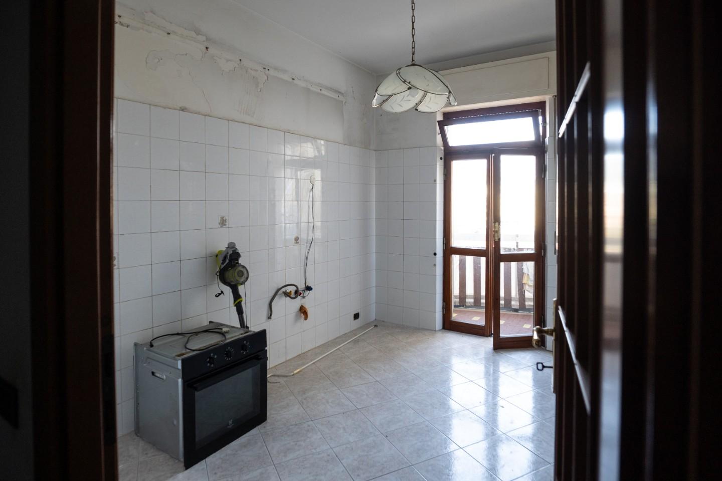 Appartamento con terrazzo, Carrara marina di