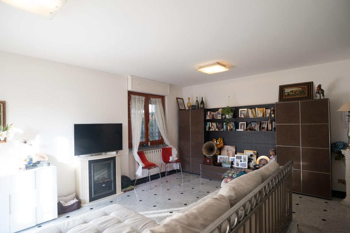 Appartamento con giardino, Carrara marina di