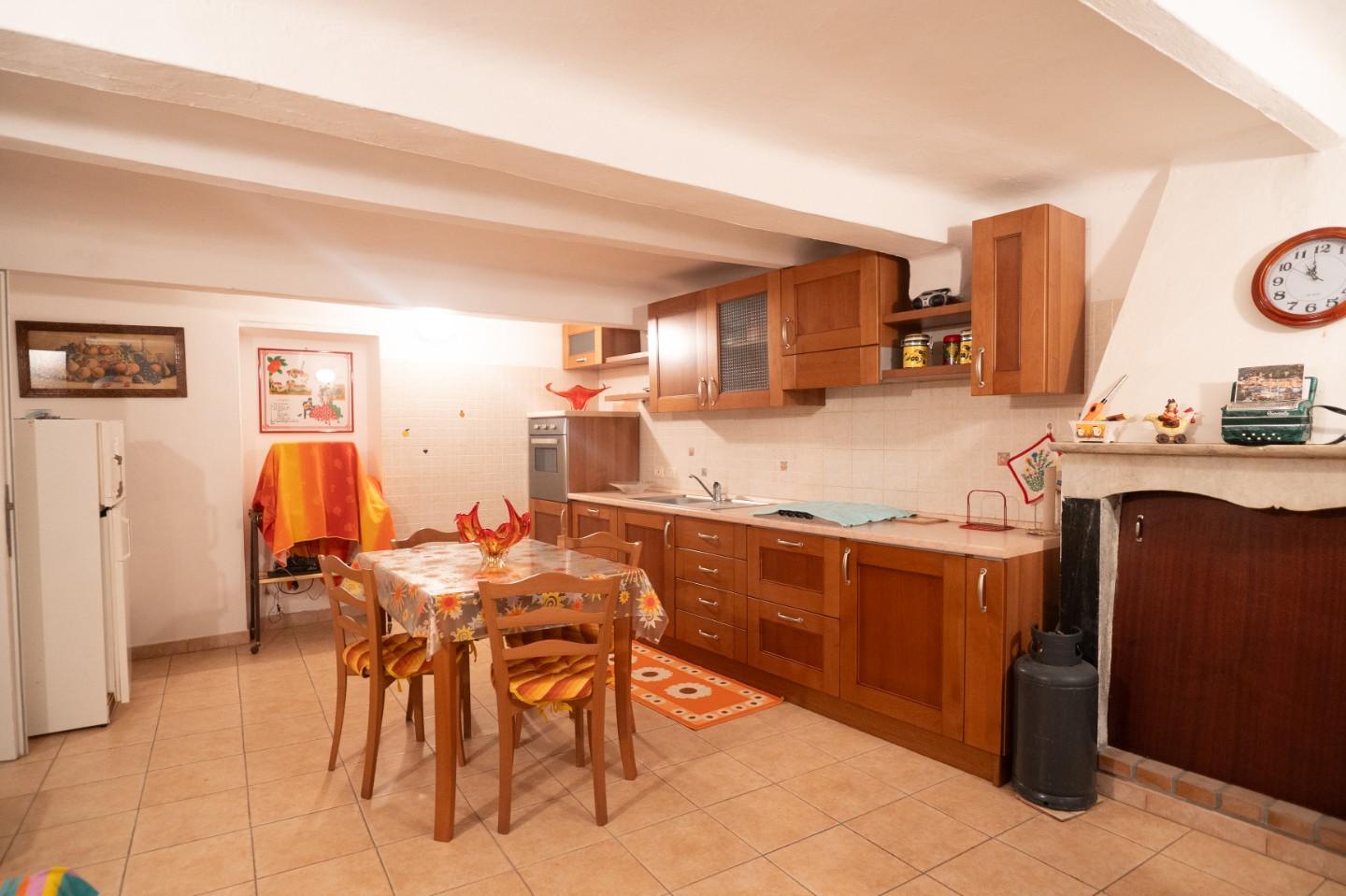 Casa indipendente da ristrutturare a Arcola