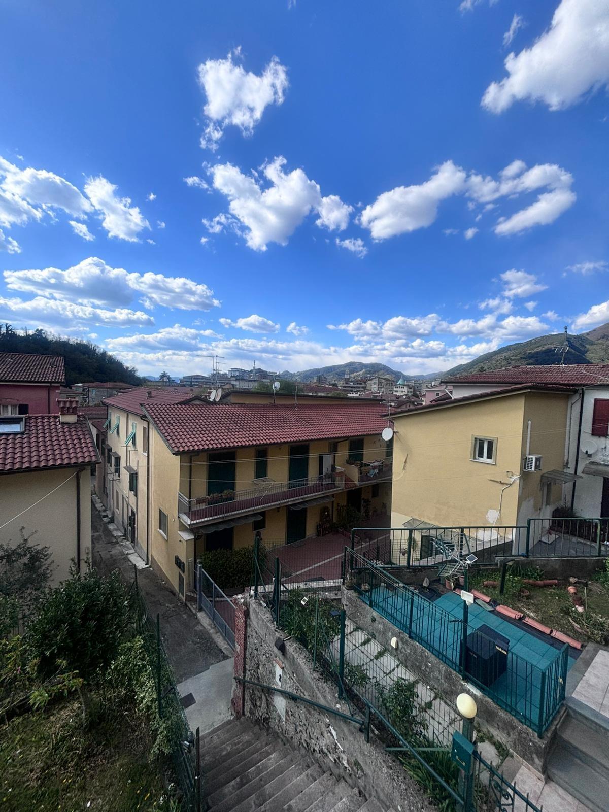 Trilocale ristrutturato, Massa martana