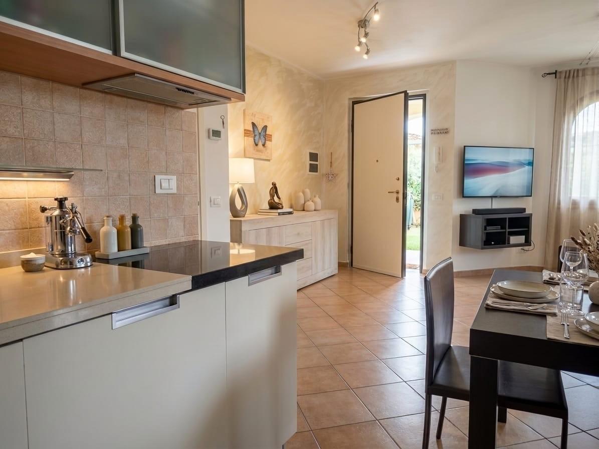 Villa con giardino, Ortonovo casano