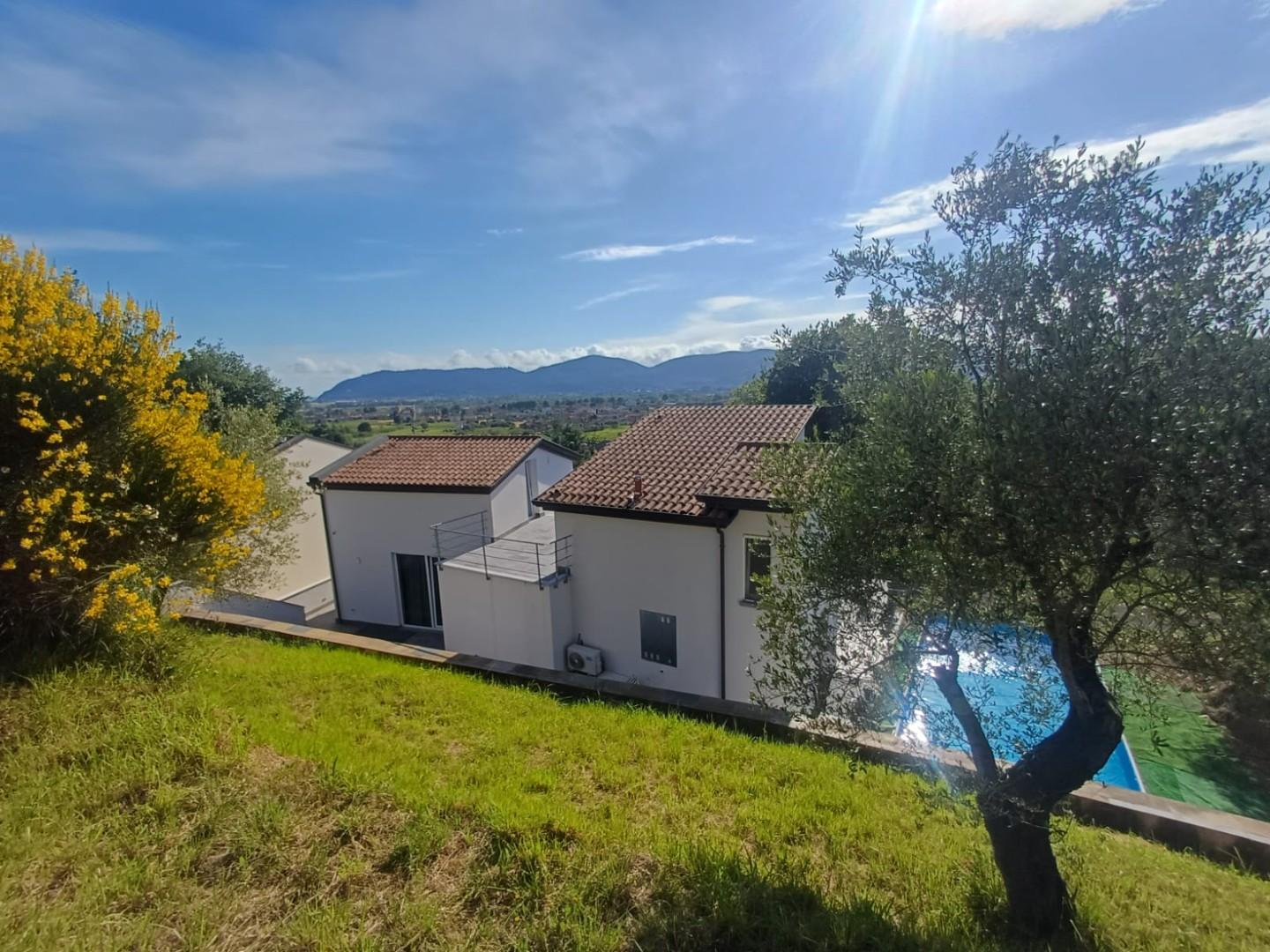 Villa arredata in affitto, Castelnuovo Magra palvotrisia
