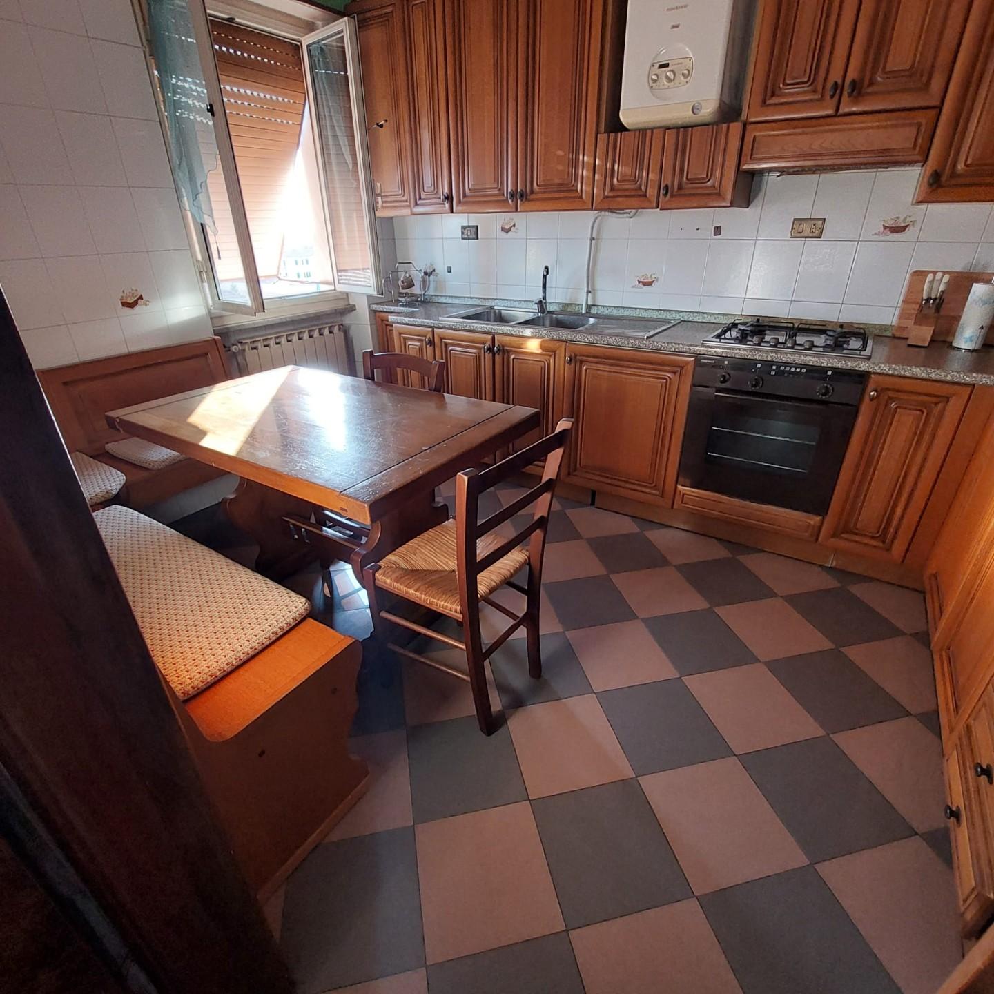 Appartamento in vendita, Carrara avenza