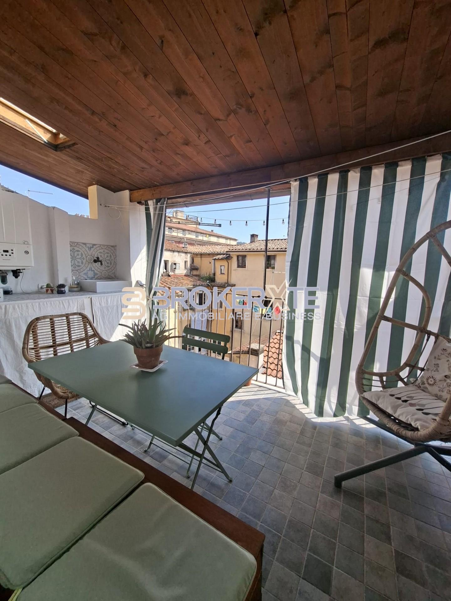 Casa indipendente in vendita, Carrara centro
