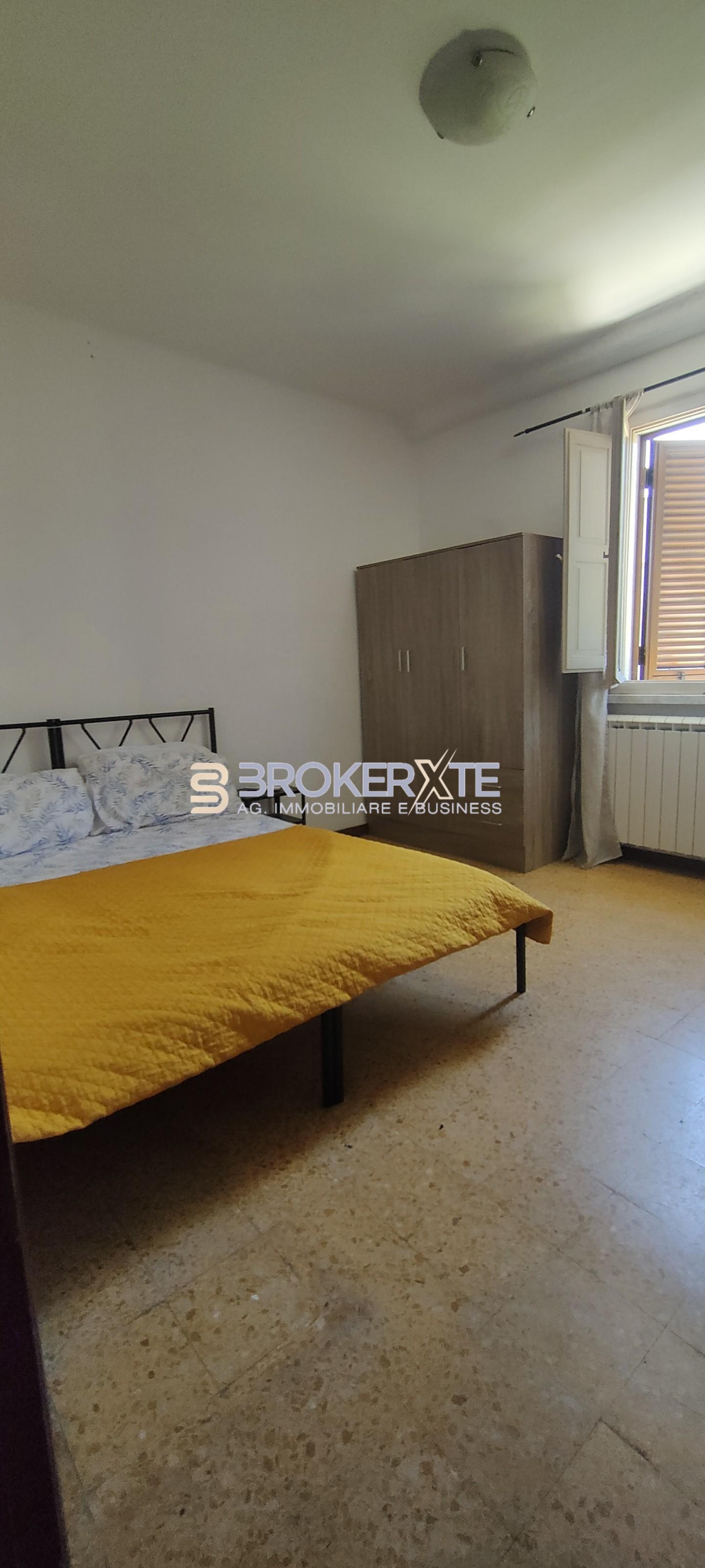 Casa indipendente con giardino, Carrara avenza