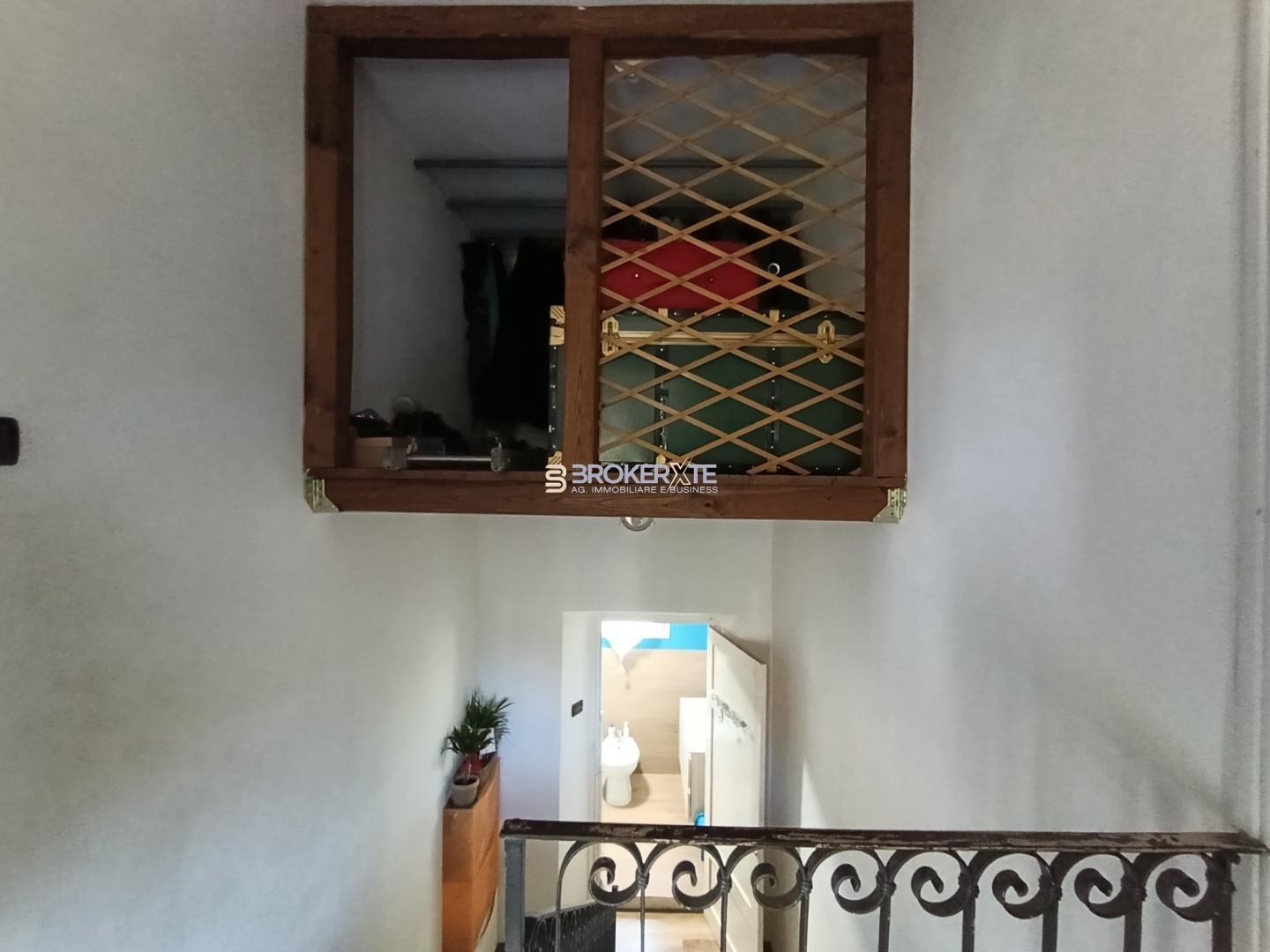 Casa indipendente ristrutturata a Aulla