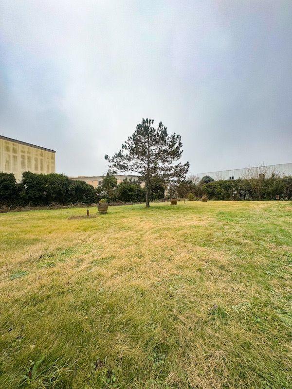 Villa con giardino a Calcinaia