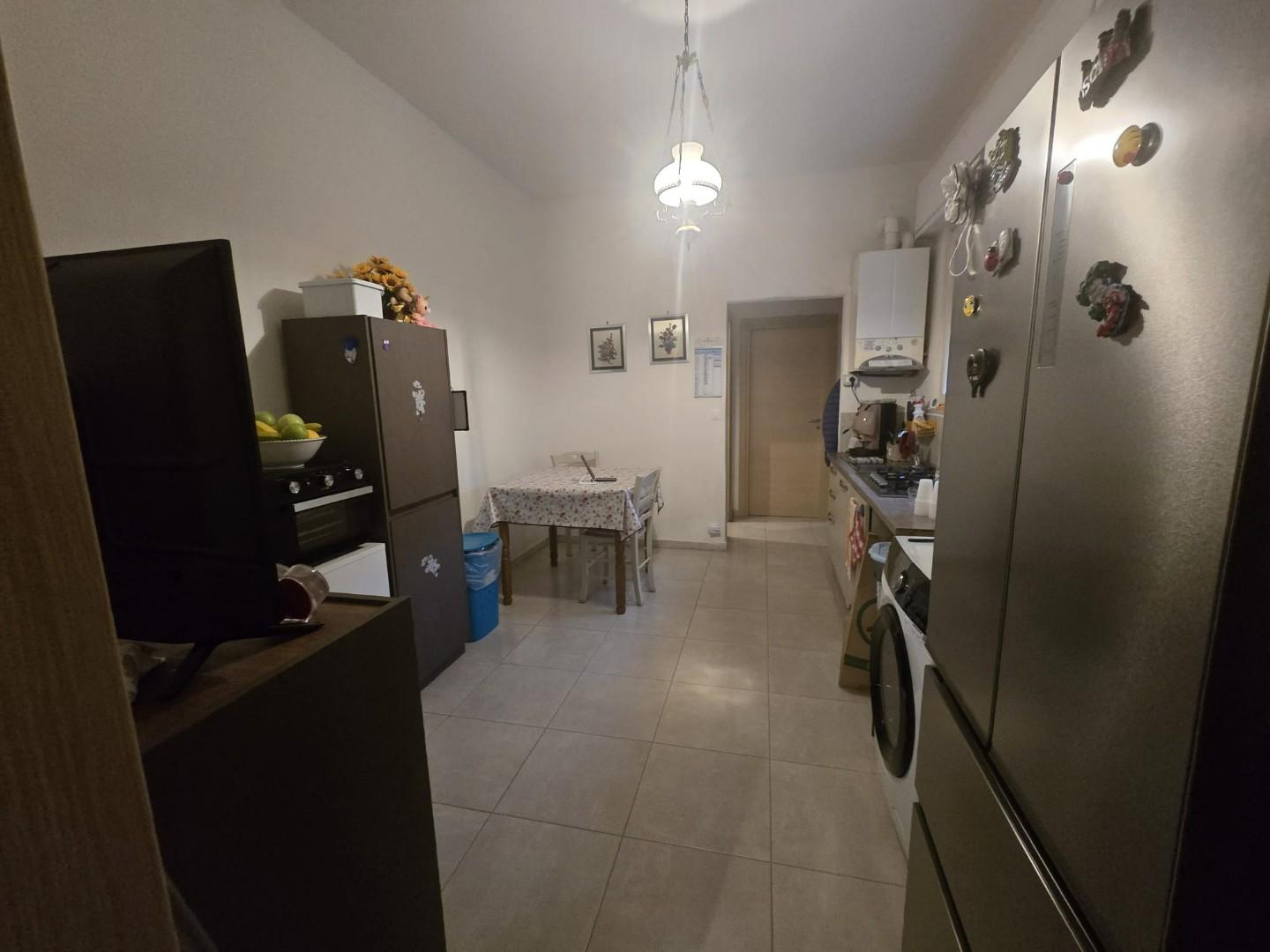 Trilocale in vendita, Calcinaia fornacette