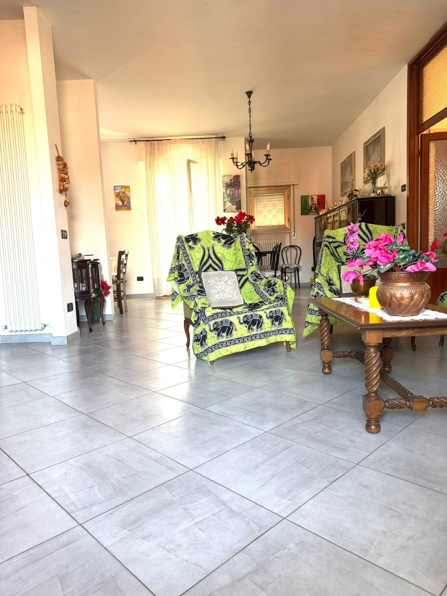 Appartamento con terrazzi a Pisa