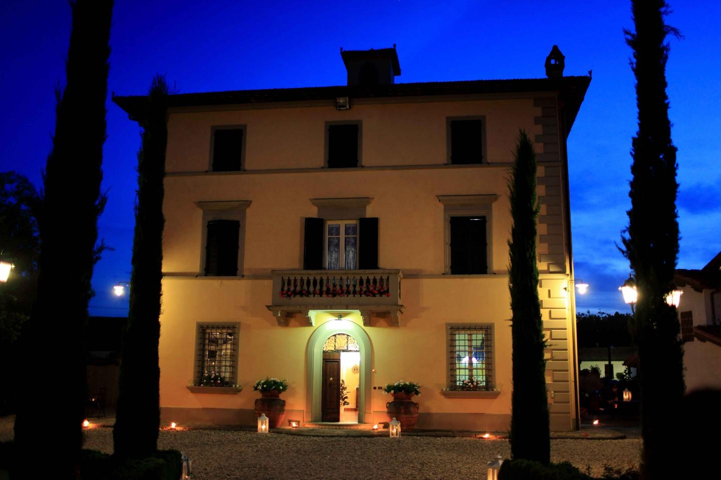 Villa con giardino, Castelfranco di Sotto galleno