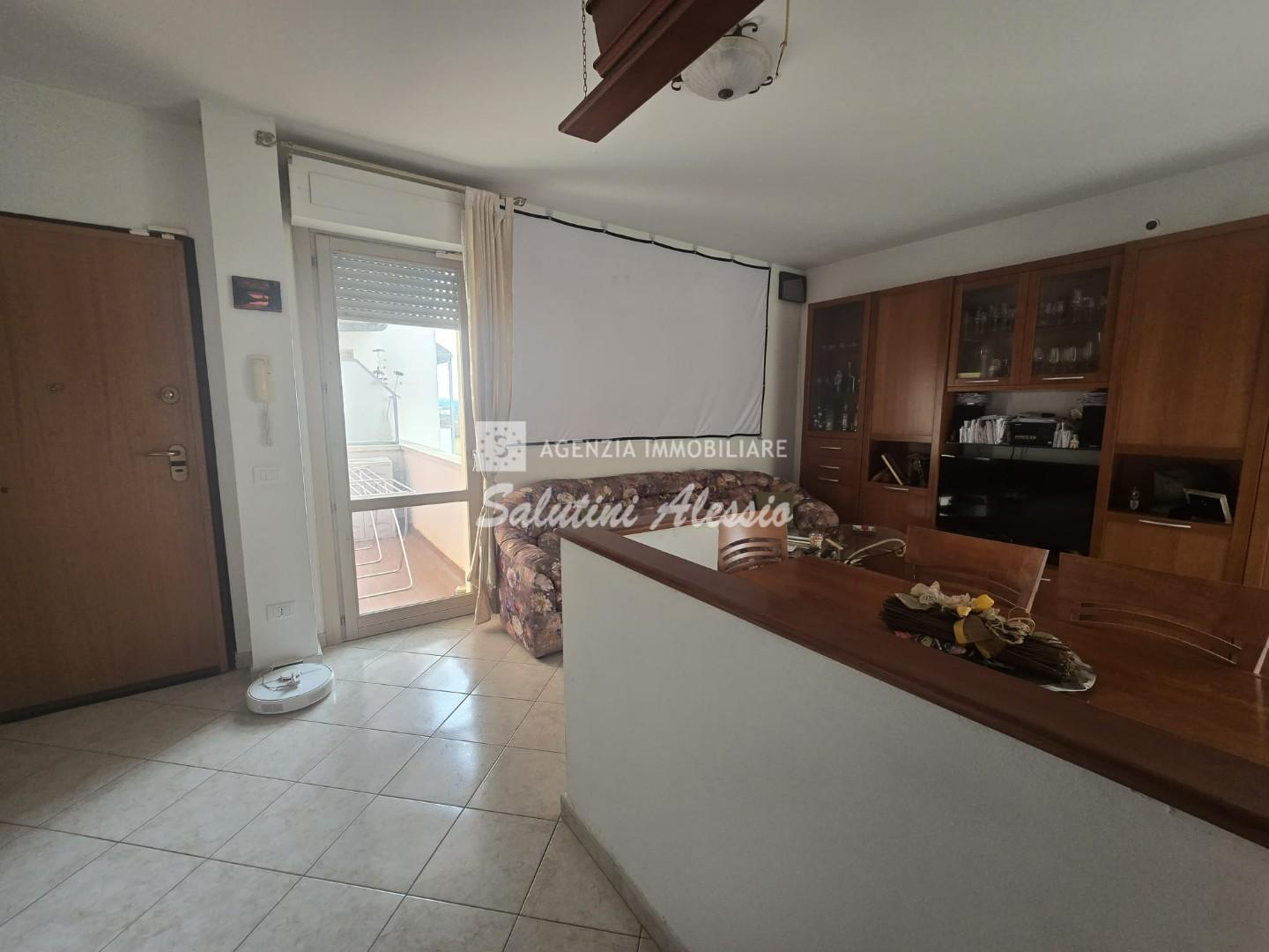 Appartamento con terrazzi, Ponsacco le melorie
