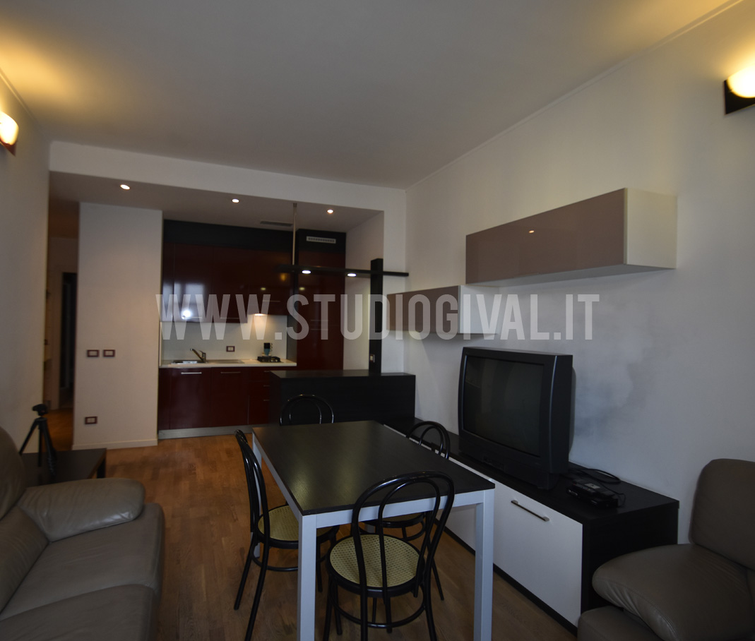 Trilocale in affitto a Milano, Palmanova