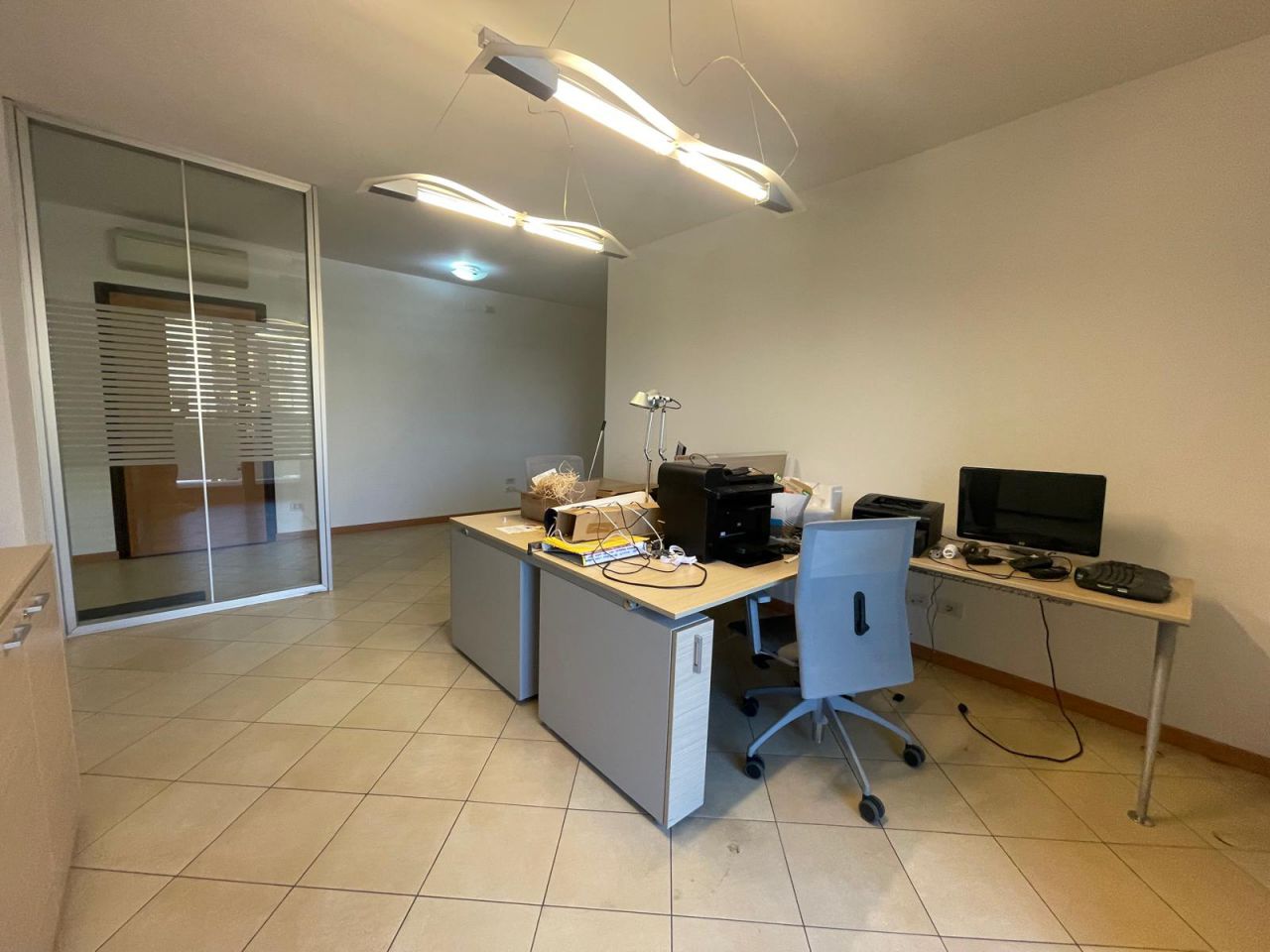 Ufficio con terrazzo a Montegrotto Terme