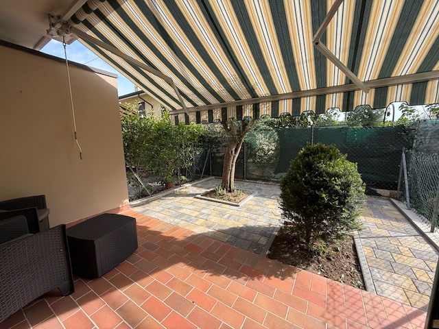 Casa indipendente arredata in affitto a Abano Terme