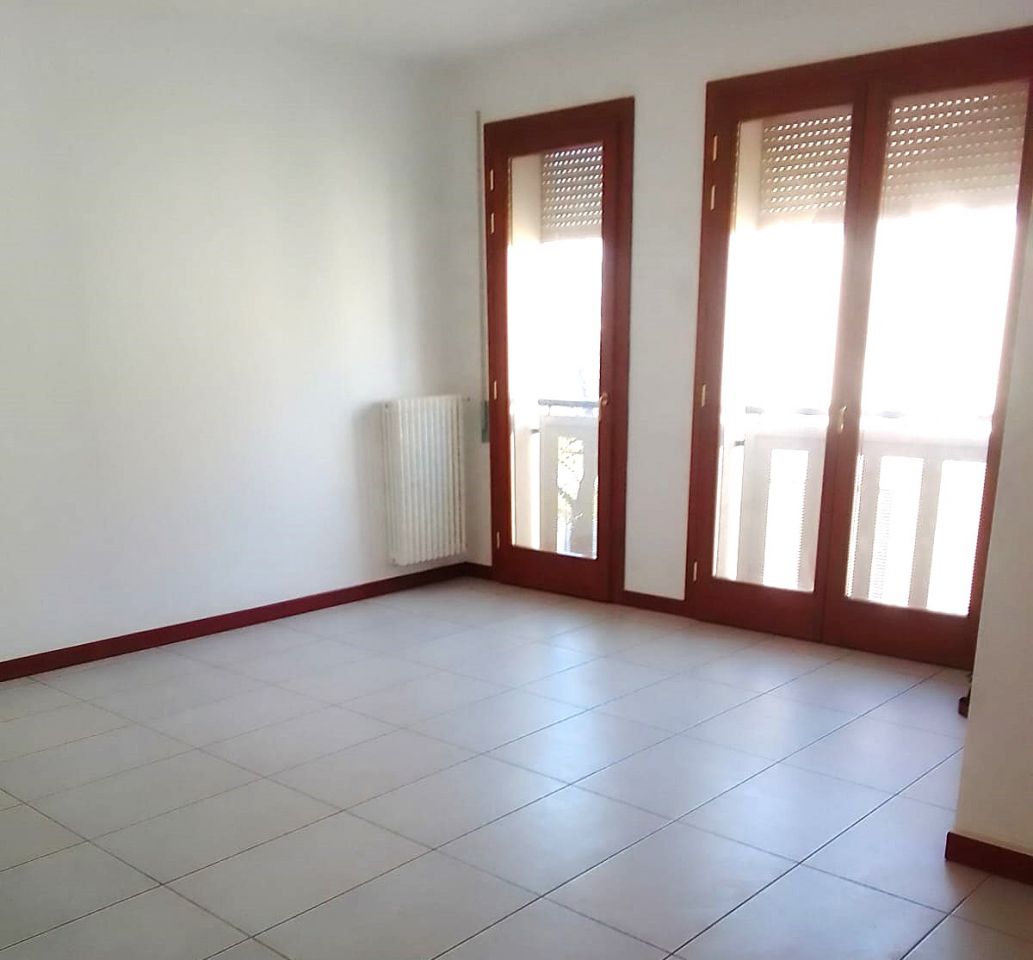 Quadrilocale con terrazzo a Montegrotto Terme