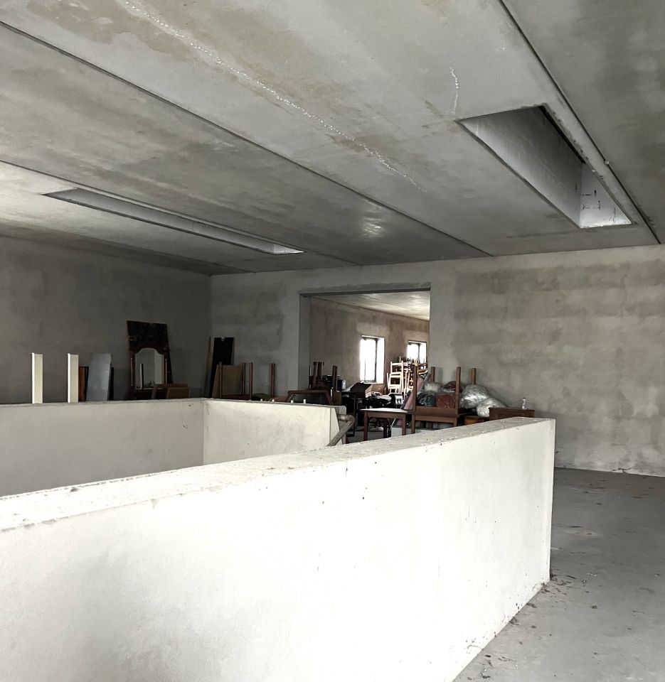 Capannone con giardino a Albignasego