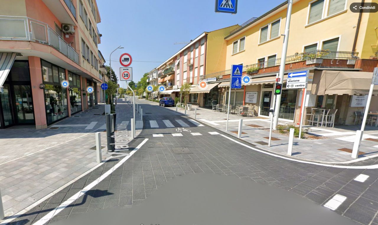 Negozio ristrutturato a Montegrotto Terme