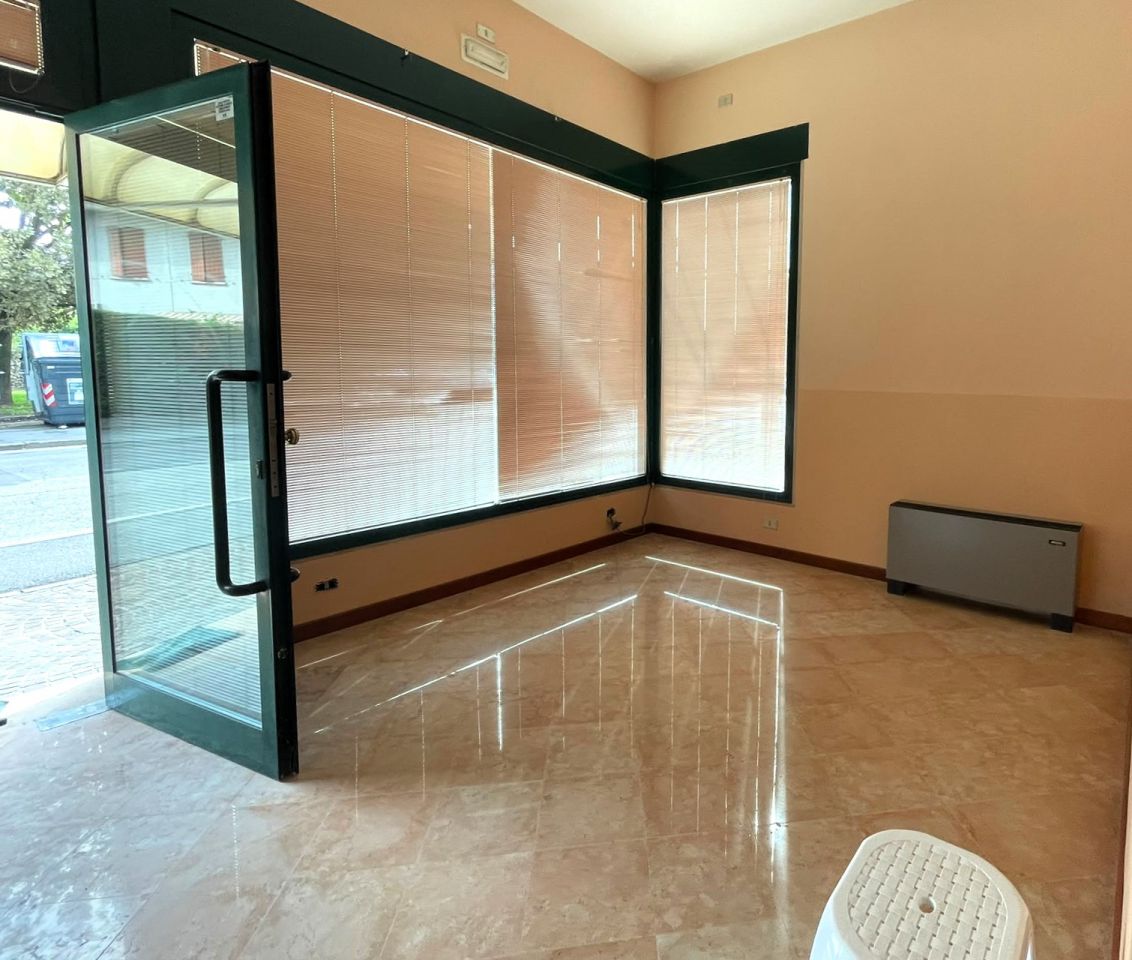 Negozio in affitto a Abano Terme