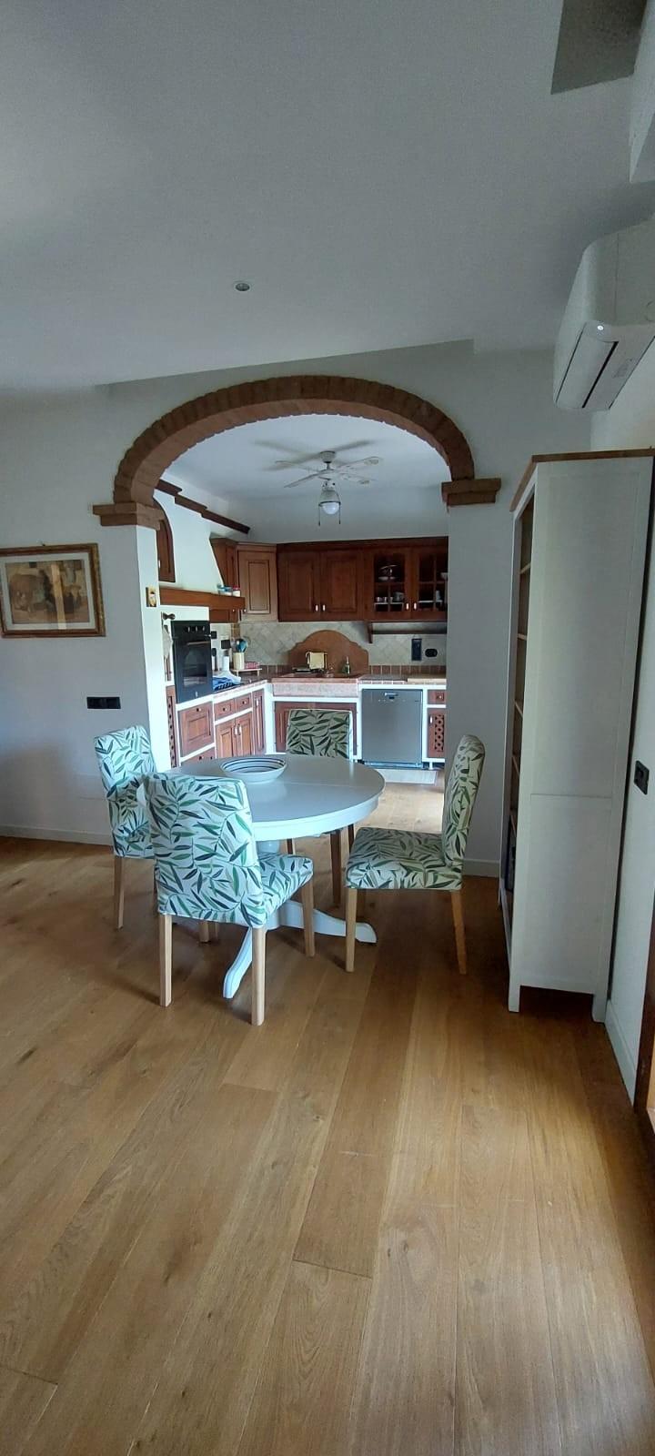 Quadrilocale arredato in affitto a Carmignano