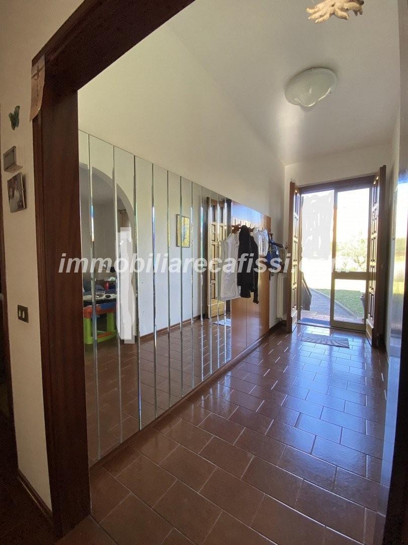 Villa Bifamiliare con giardino, Carmignano seano