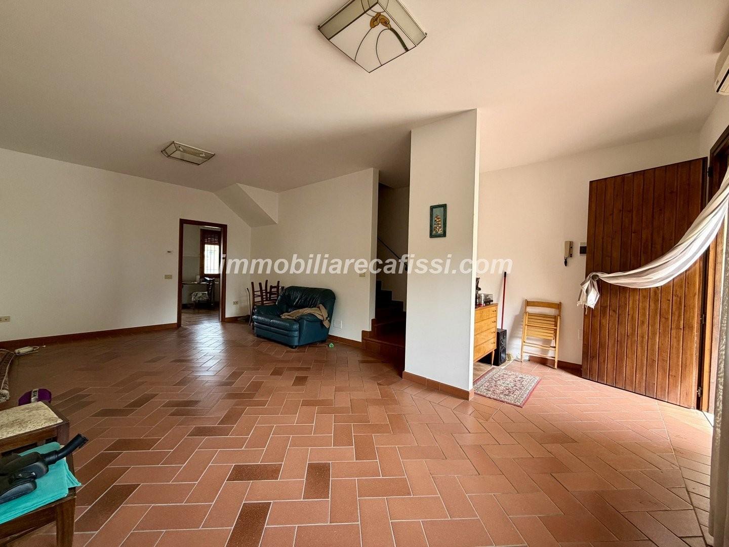 Villa con giardino a Poggio a Caiano