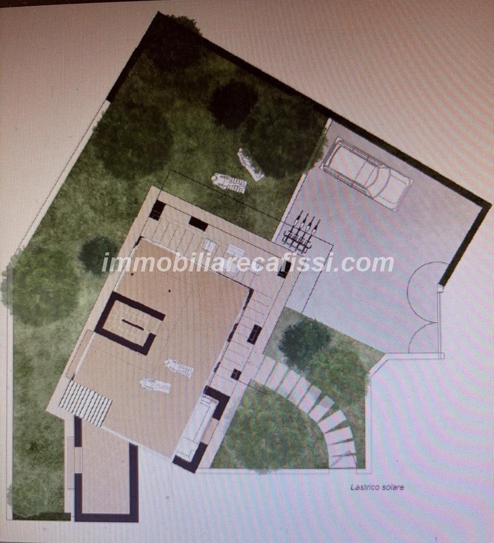 Villa Bifamiliare con giardino a Poggio a Caiano