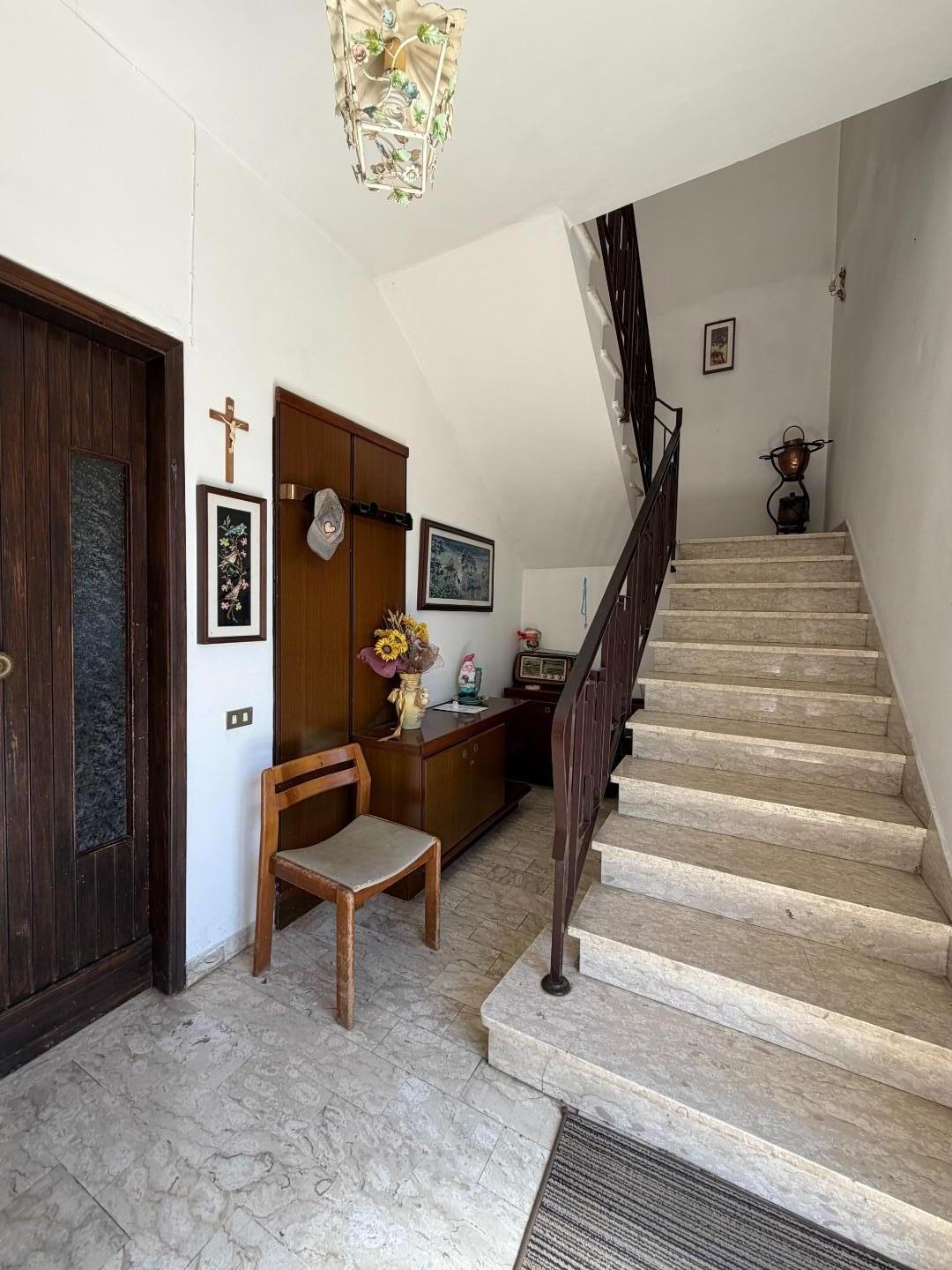 Casa indipendente con giardino, Carmignano seano
